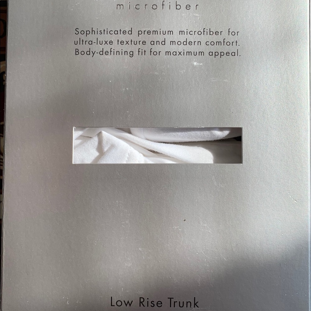 Calvin Klein Steel Microfiber low rise trunk - Picture 2 of 4